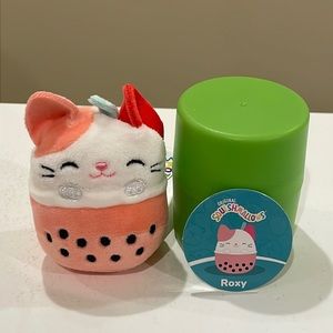 NWT 2.5” Roxy the Boba Cat🧋Squishmallow from Best of Squad Mystery Capsule